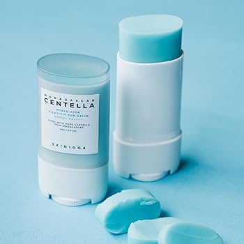 SKIN1004 – Madagascar Centella Hyalu-Cica Silky-Fit Sun Stick